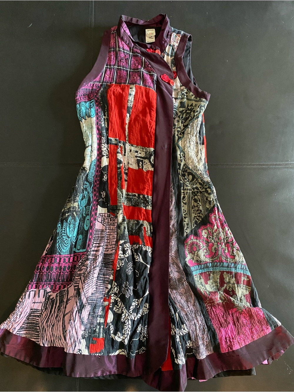 Save the Queen sleeveless party dress, Girl 12, zip up, buttons & amazing colors
